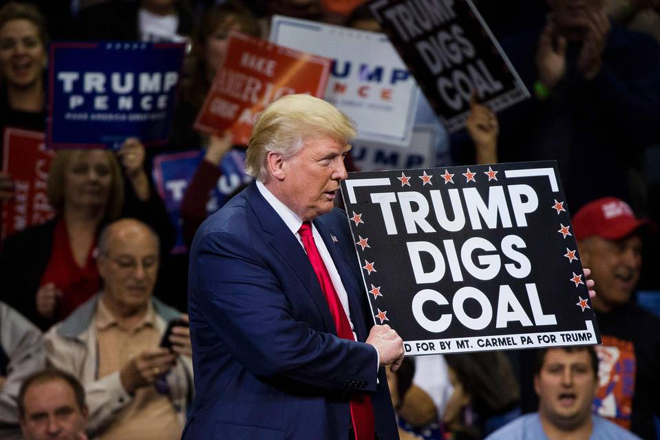 trump-digs-coal